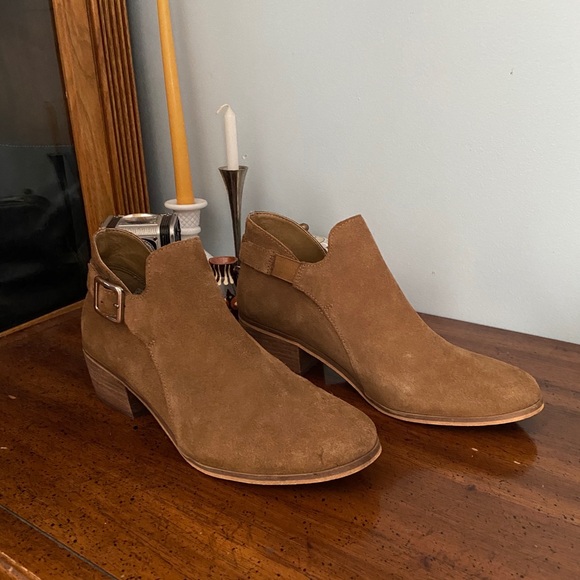 Susina Aby Suede Ankle Booties Sz 8.5 Light Brown - Picture 5 of 8
